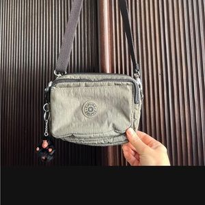 Kipling abanu convertible bag